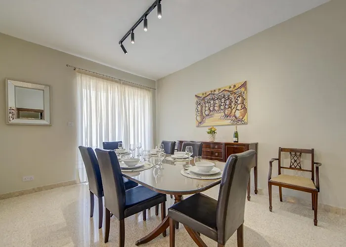 Apartman Dolce Far Niente Sea Front 3bd Sleeps 8