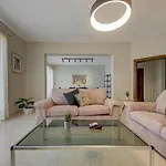 Dolce Far Niente Sea Front 3bd Sleeps 8 斯利马