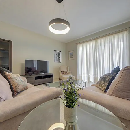 Lägenhet Dolce Far Niente Sea Front 3bd Sleeps 8 Sliema