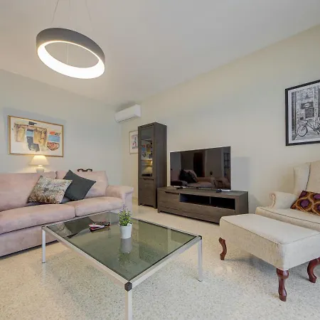 Dolce Far Niente Sea Front 3bd Sleeps 8 * Sliema