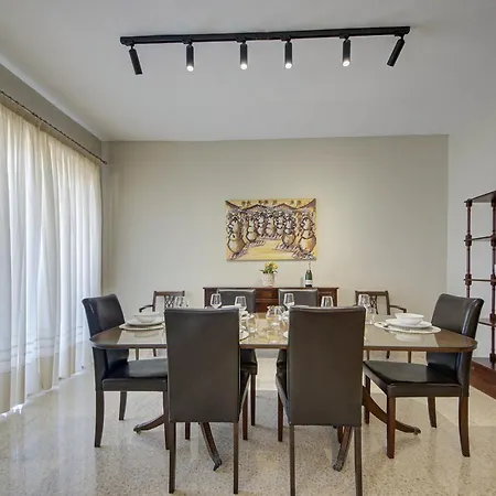 Dolce Far Niente Sea Front 3bd Sleeps 8 *