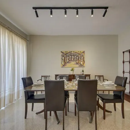 Lägenhet Dolce Far Niente Sea Front 3bd Sleeps 8 *