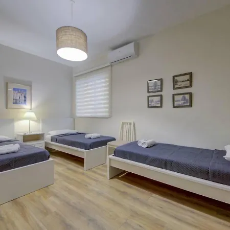 Dolce Far Niente Sea Front 3bd Sleeps 8 Lägenhet Sliema