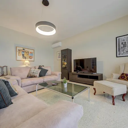 公寓 Dolce Far Niente Sea Front 3bd Sleeps 8 *