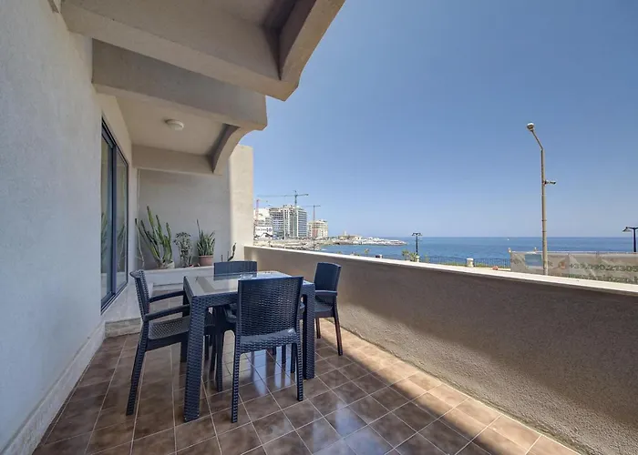 Dolce Far Niente Sea Front 3bd Sleeps 8 * 斯利马